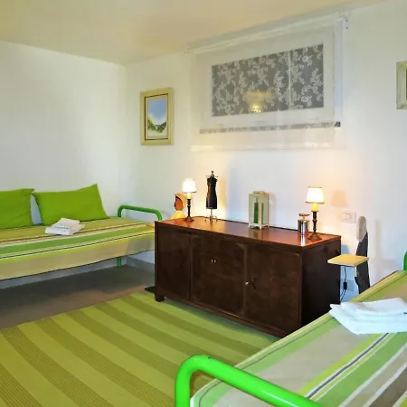 Holiday home Locazione Turistica Panorama - Bgt110